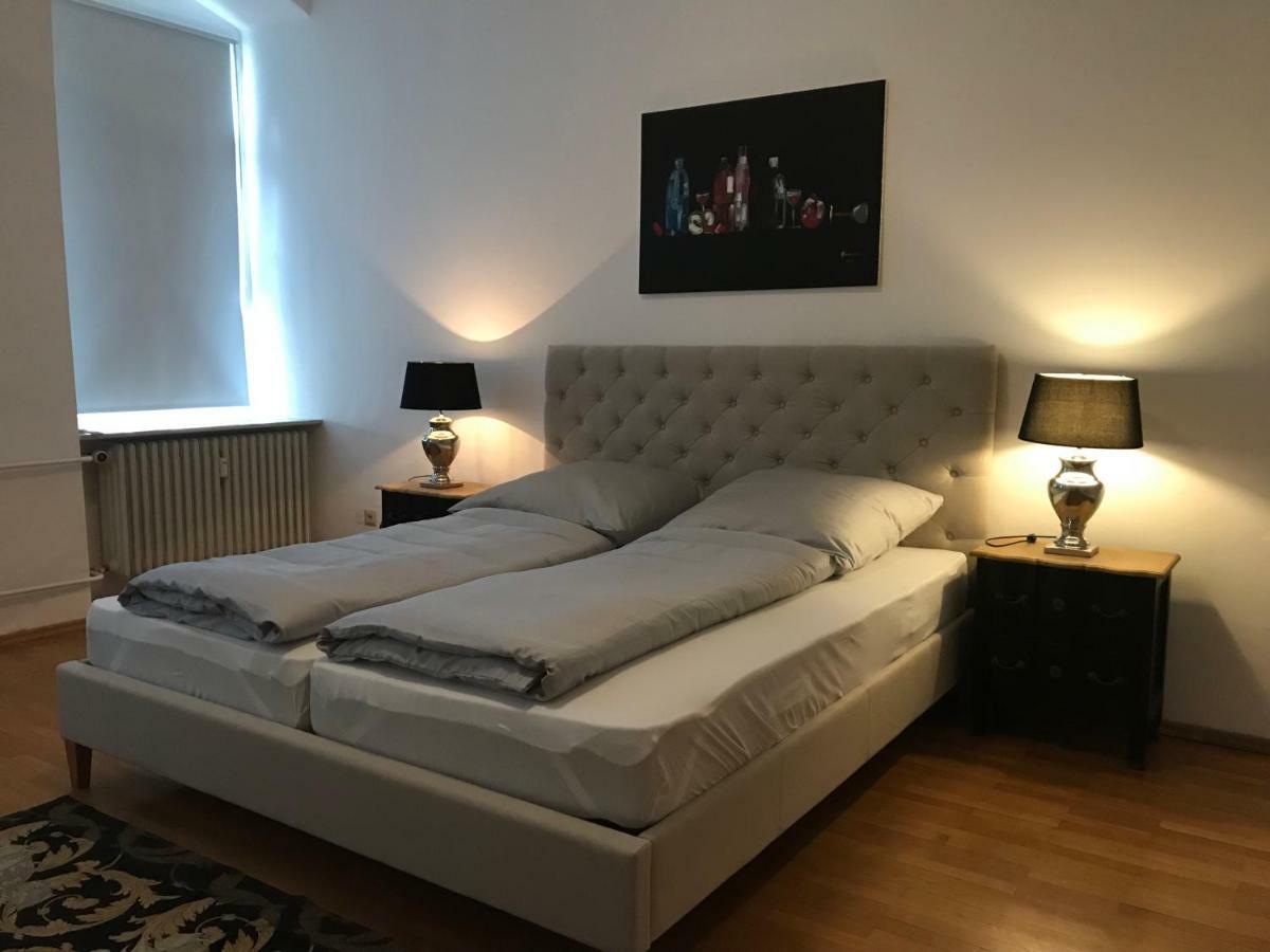 Elegantes Gaesteapartment Verano In Schloss Und Hofgut Langenzell Wiesenbach Buitenkant foto